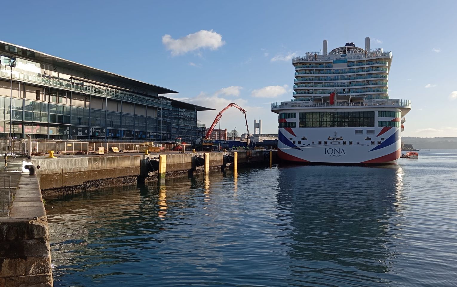Inicio 22 Muelle de Trasatlánticos en el Puerto de A Coruña